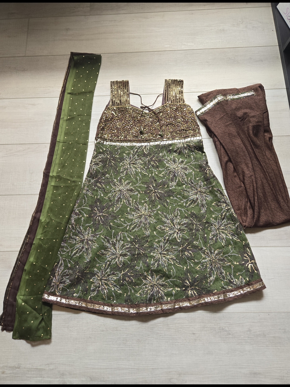 Indian Pakistani Hunter Green Salwar Kameez Women’s with Dupatta Size M